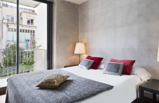 Sarrià-Sant Gervasi executive apt. w/Balcony