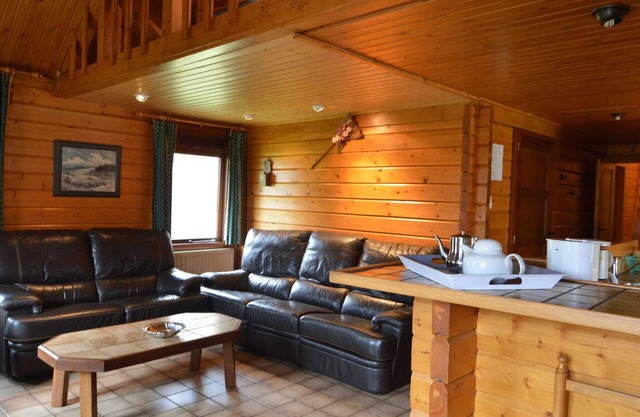 Chalet Ovifat Ski Lift 
