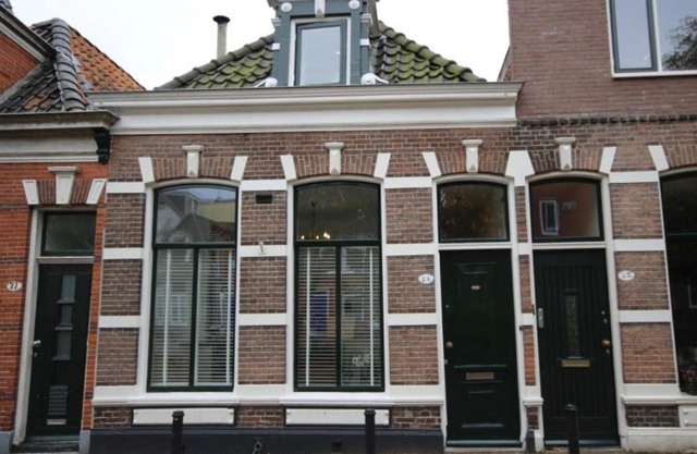 Schipperswoning centraal Groningen