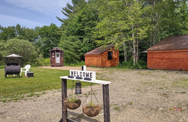 Schlafmans Hollow Solar Cabins