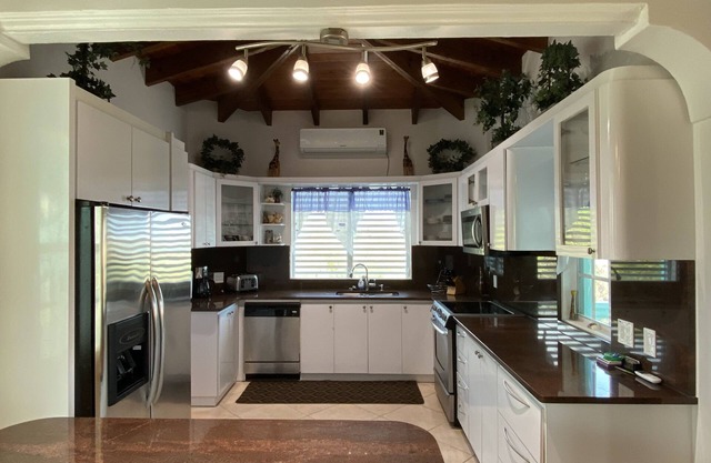 Scott Beach Villas 