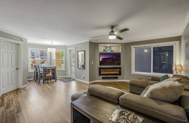 Scottsdale GROUND floor Condo 🌴 Heated pool 🏊 nearby golf ⛳️ Dog friendly 🐶