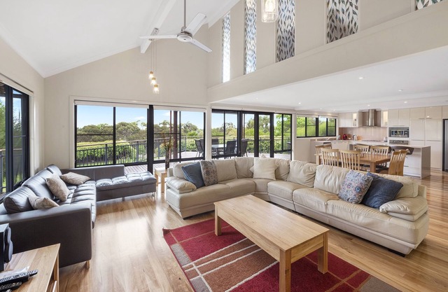 Sea Forth on Otter is the perfect holiday home for friends & family