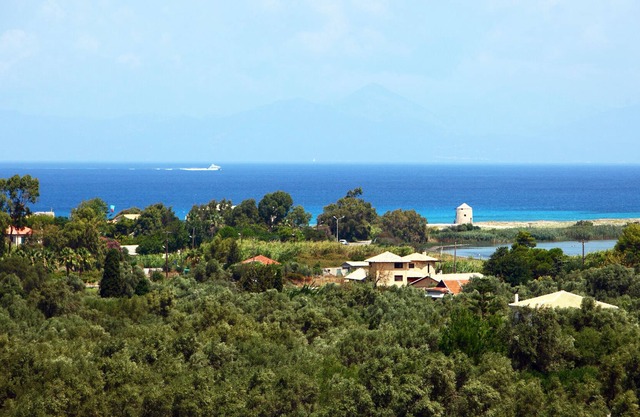 SEA VIEW APARTMENT IN LEFKADA TOWN