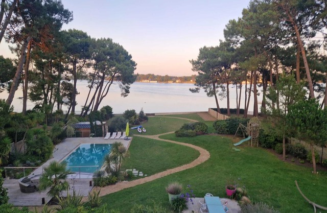 Sea View, Pool & Sauna Property - 12 people