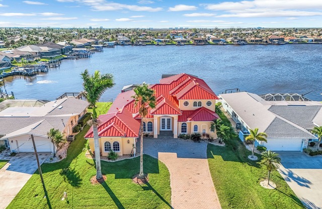 SEABIM Villa FLORADELALMA - Eight Lakes, gulf access