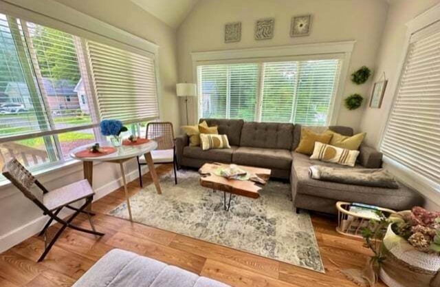 Seaglass Village Gem! 3 night min, close to Ogunquit Beach