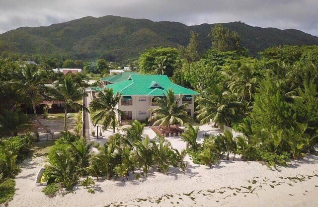 Seashell Beach Villa