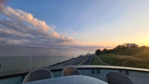 Seaside Luxury Retreat
