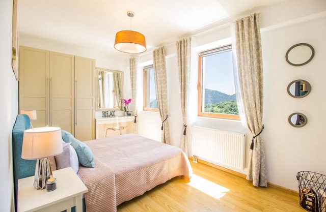 Seasons Mountain Suite