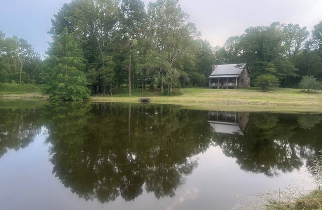Secluded getaway cabin on 50 acres in the beautiful woods of Utica, MS.