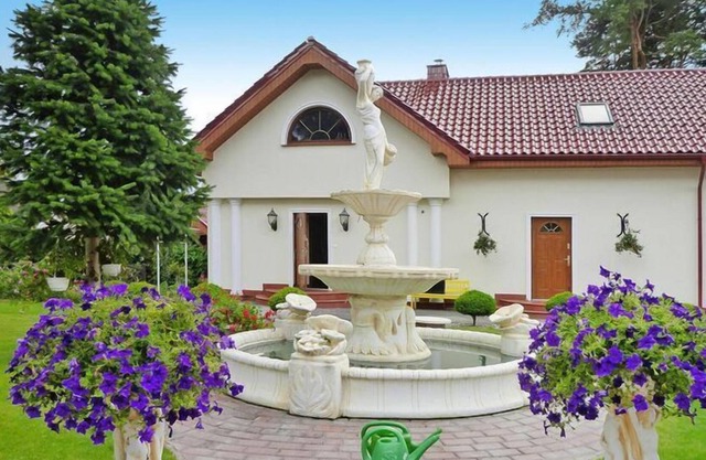 Secluded holiday home in Swibno with grill