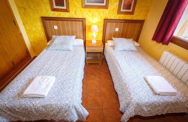 Self catering El Bulín de Paredes for 4 people