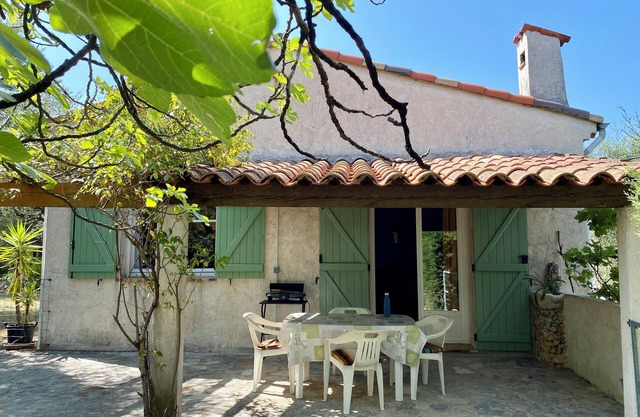 Self-contained apartment in villa with private garden.