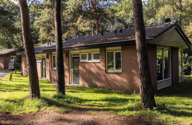 Semi-detached bungalow for 4 persons