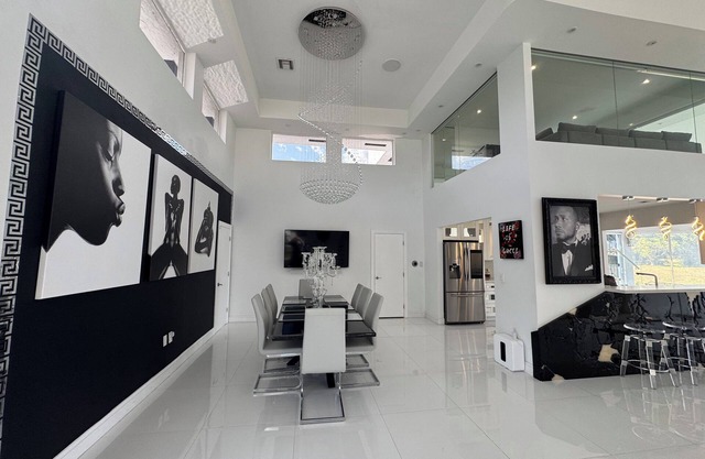 Serene 4-Spacious luxury home