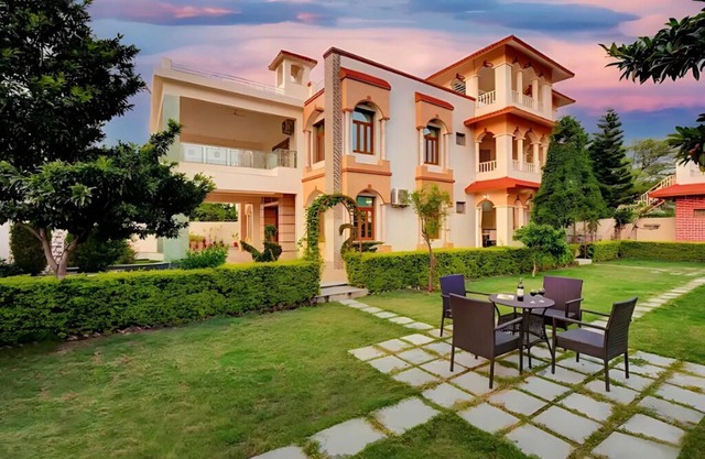 Serene Sands by Ebony Stays – Peaceful Udaipur Retreat with Hill Views