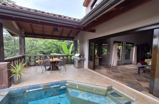 Serenity, Nature surroundings, Private Pool, Tropical birds