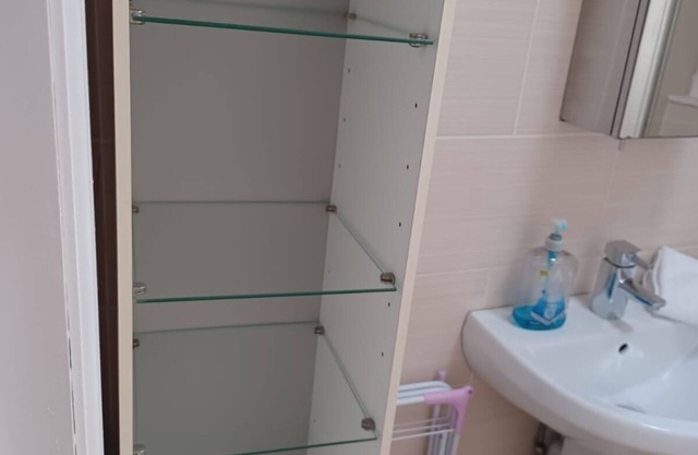 Serviced Accommodation 16 Premier Lodge