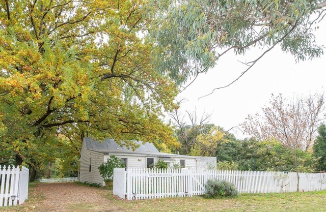 Settler's Cottage - Mayfield Vineyard Orange