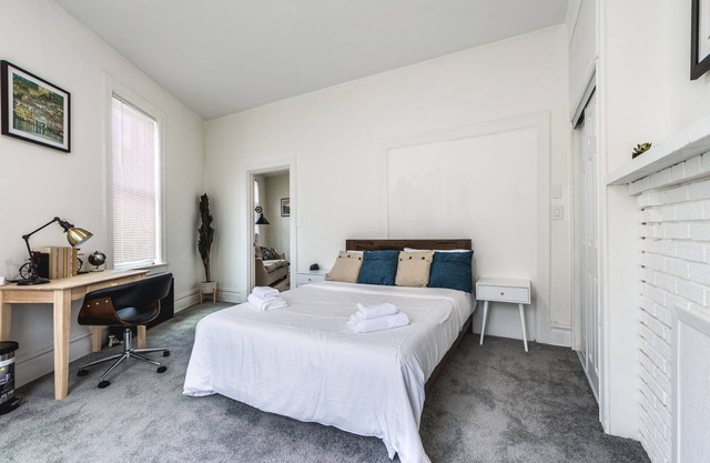 ⁂ Shadyside Loft - Prime Area & Luxury Finishes ⁂