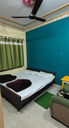 Shanti rest house