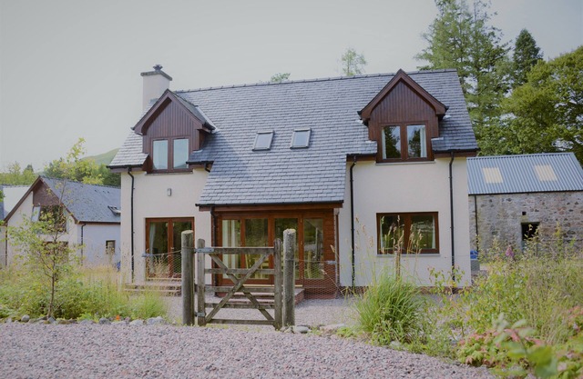 Shepherds Rest self catering sleeps 6, pets welcome.