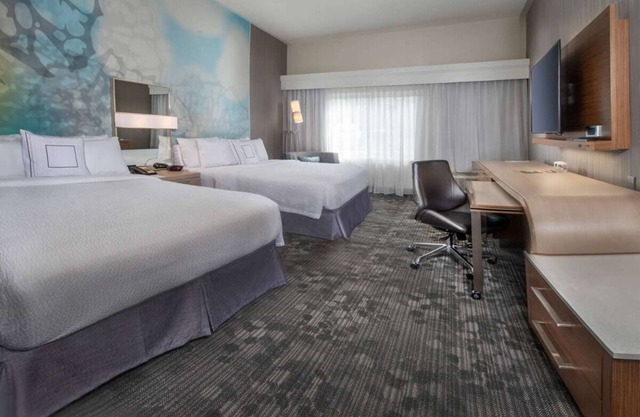 Short Drive to Allentown Art Museum! 2 Pet-friendly Units!