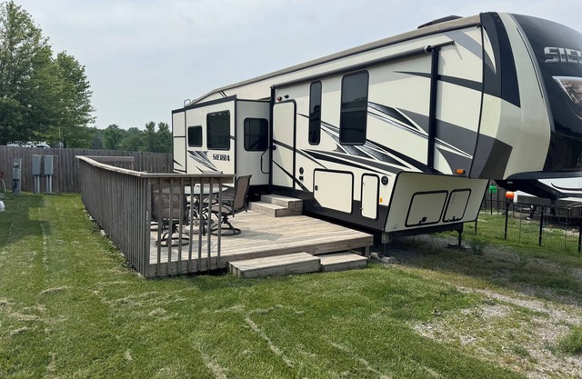 Sierra RV Inplace for rent
