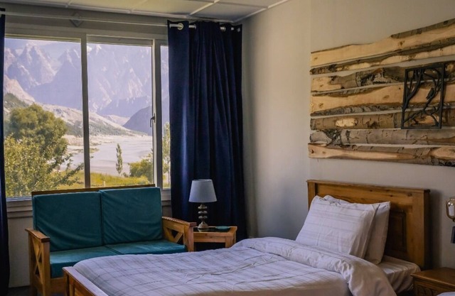Silk Route Lodge