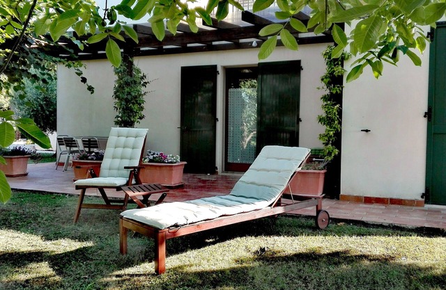 Silos Torrenova small cottage typical of the Marche region. CIR: 043043-BeB-00025