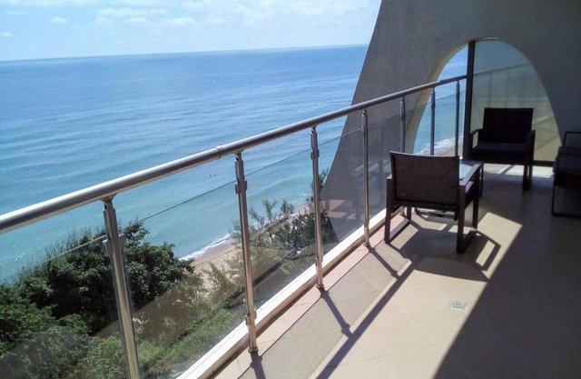 Silver Beach 
