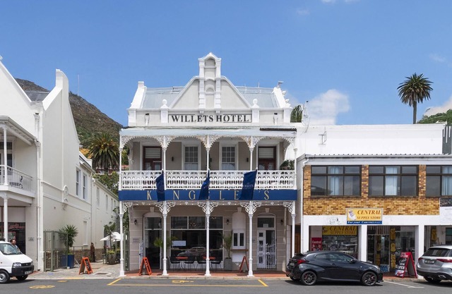 Simons Town Coastal Courtyard Escape