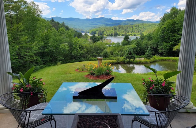 Sir Richards Waterbury Stowe Lake View Escape - ski - kayak - privacy