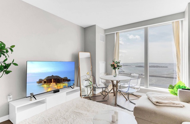 Skyline Oasis: 3M Dollars Penthouse with Iconic Views