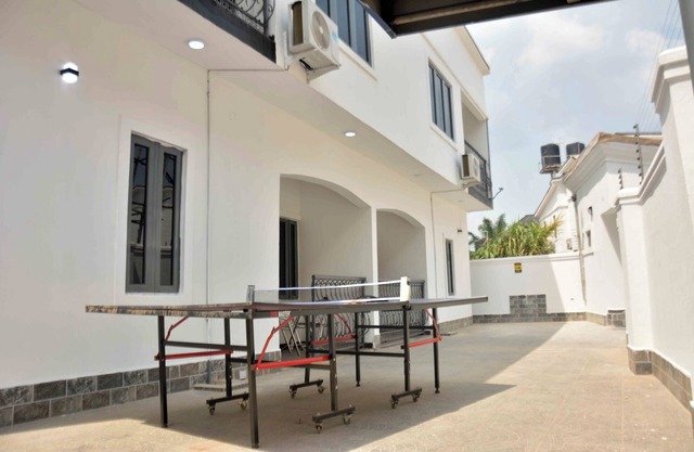 Slim Anyaiwe Apartments