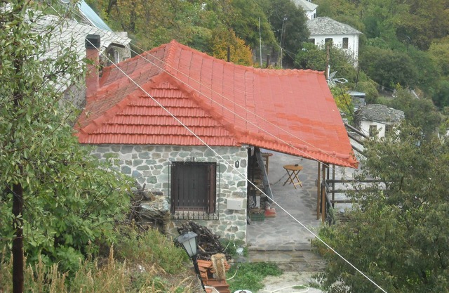 Small Detached House Of 60 M2 Situated In Koukourava, Makrinitsa In Pelion Mt.