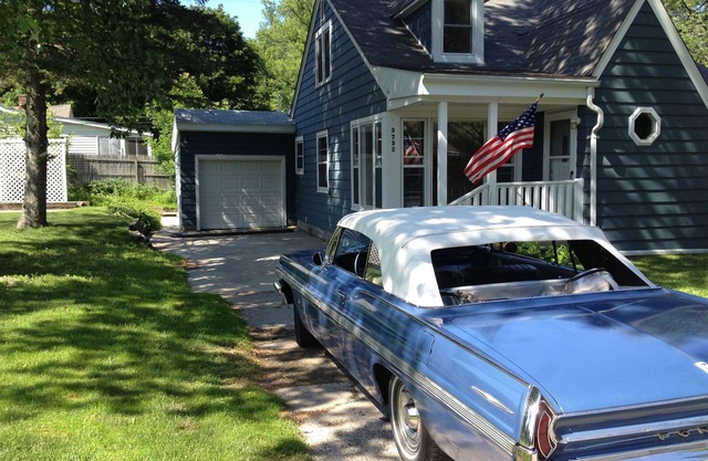 Smartly attired 3 bedroom conveniently close to Lake Huron and State Park