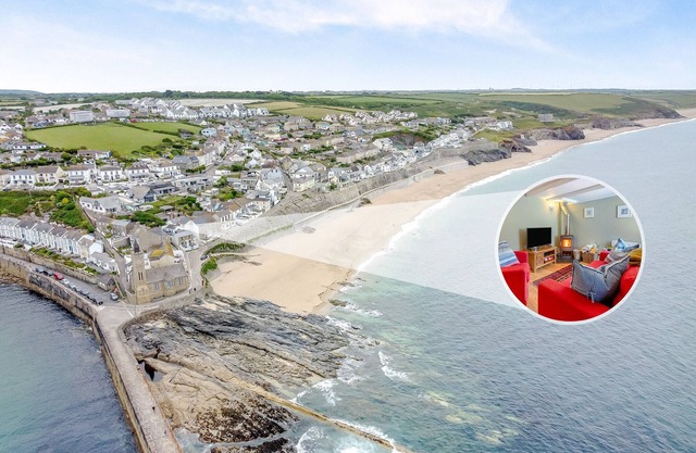 Smuggler's Cottage - One Bedroom House, Sleeps 2