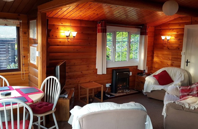 SNOWDONIA LODGE RETREAT.Previously. Holiday lodge to let.