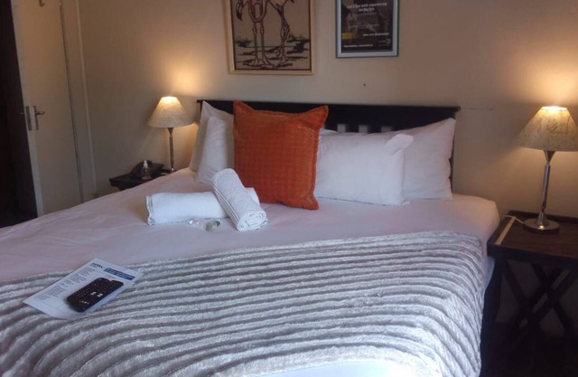 Soeteweide North B&b - close to Fancourt Golf Estate