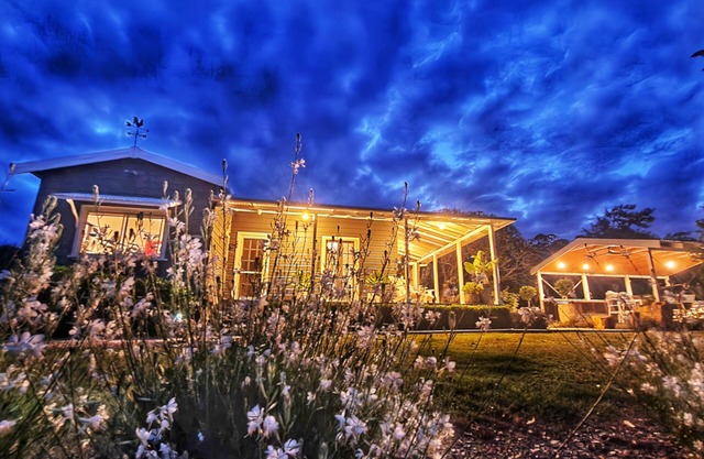 SOULitude Farm Awd-winning 100yo Xdairy Stylish& Pets OK