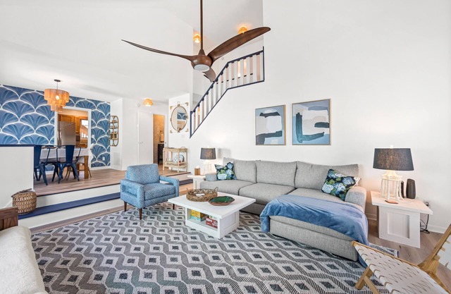 South end single family home located steps from the ocean and sound!