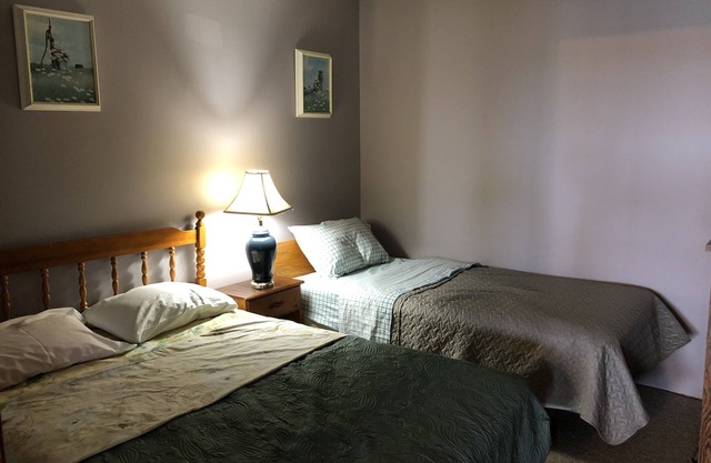 Spacious 2 bedroom condo with stunning lake view #11