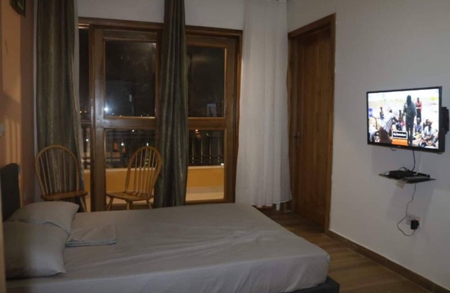 Spacious 2 Bedroom in Serene Kokrobite