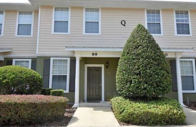 Spacious 2 BR Gated Condo @ The University of Florida