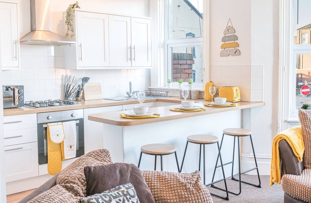 Spacious 3 Bedroom Apartment