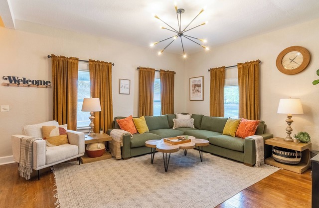 Spacious 3BR/3BA Westport Home | House 28