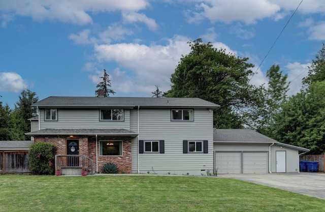 Spacious 5-bedroom house in brilliant Kenmore with WiFi AC Exercises room