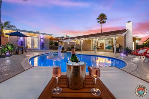 Spacious and Stylish 5BR with Pool plus Guest House